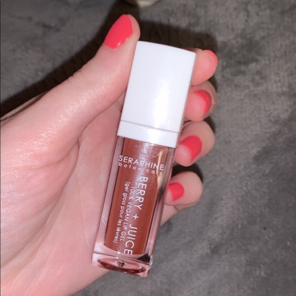 New Berry+Juice Lip Gel